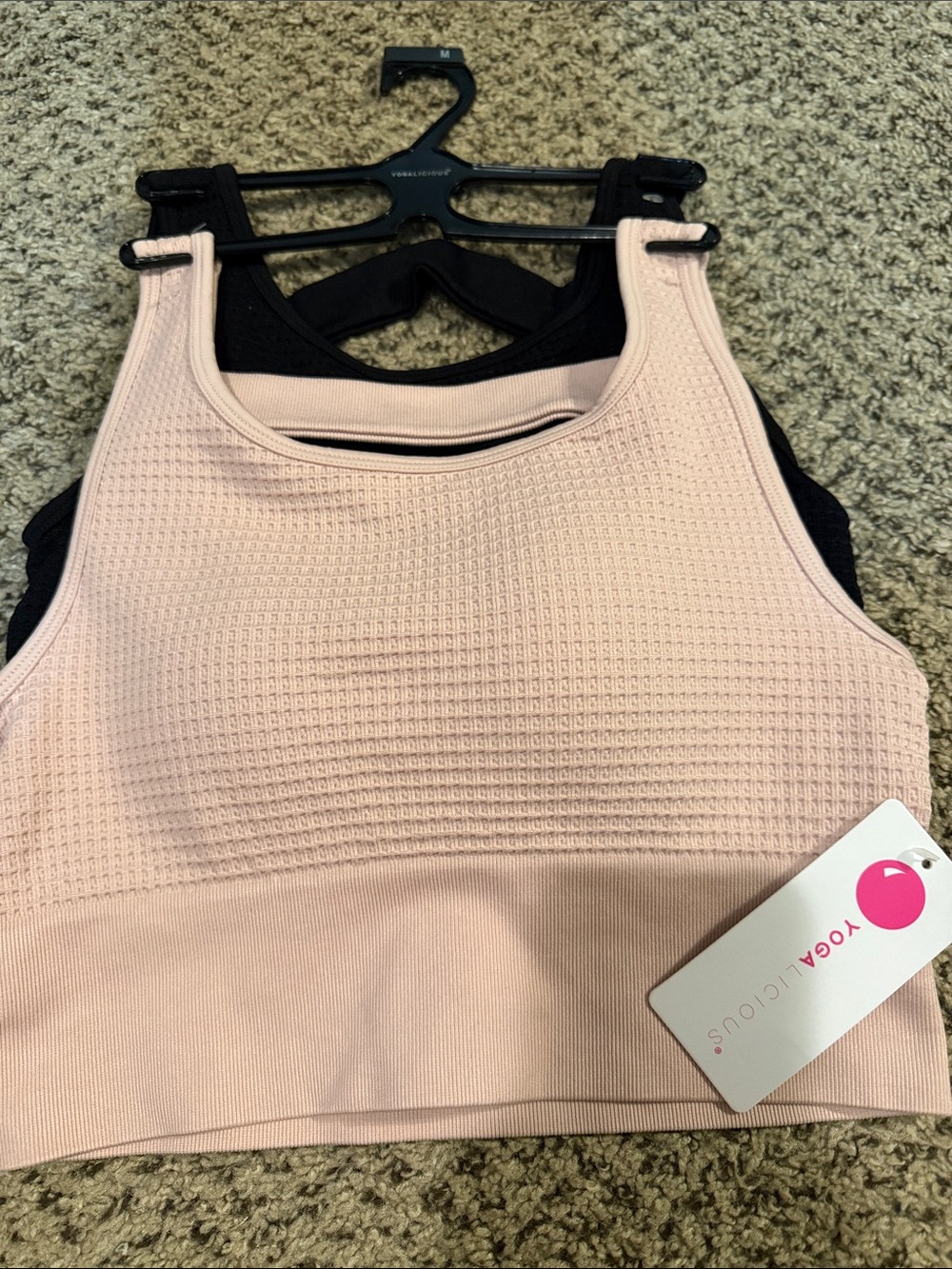 NWT Yogalicious Waffle Seamless Melanie Sports Bras 2 Pack M